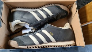 adidas rom 9