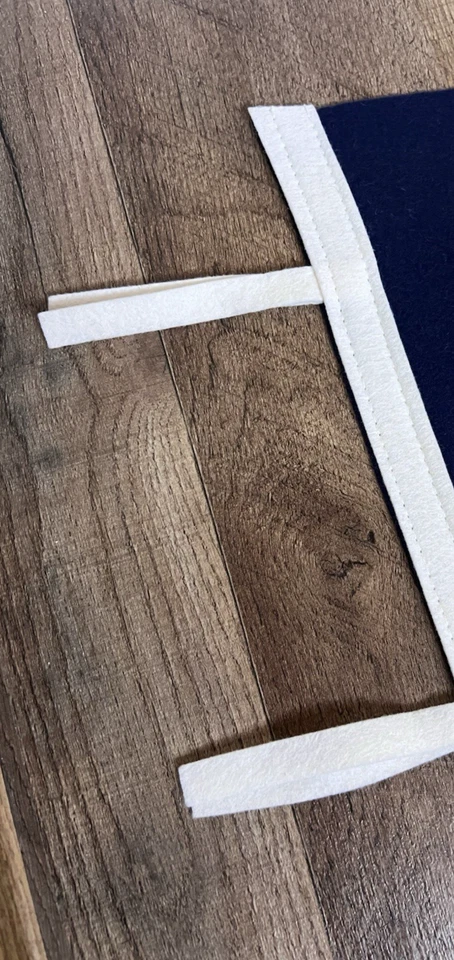 Vintage Hockey Quebec Nordiques (Colorado Avs) 1979 Replica Pennant w/ Tassels - Image 2 of 4