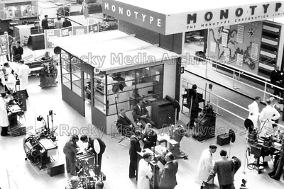 frr-86 Unbekannte Ausstellung, Monotypie Stand, unbekannt. Foto