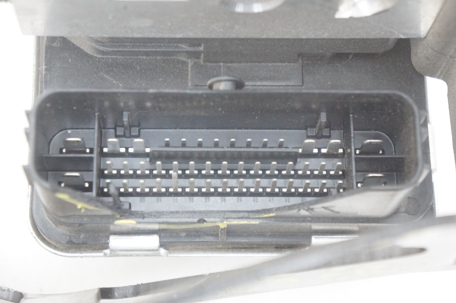 Aston Martin Vantage 2020 Abs/asr hydraulic unit P/N HY532C405AA