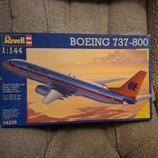 1/144 Revell Boeing 737-800 Hapag Lloyd 