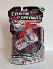 Hasbro Transformers Universe Generation Series 1 Deluxe Autobot Ratchet NRFB