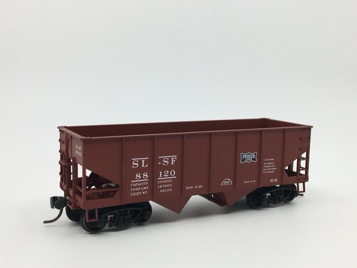 Coche tolva HO Accurail Frisco USRA 55 toneladas 2 bahías SLSF #88120 | Zustand: Used