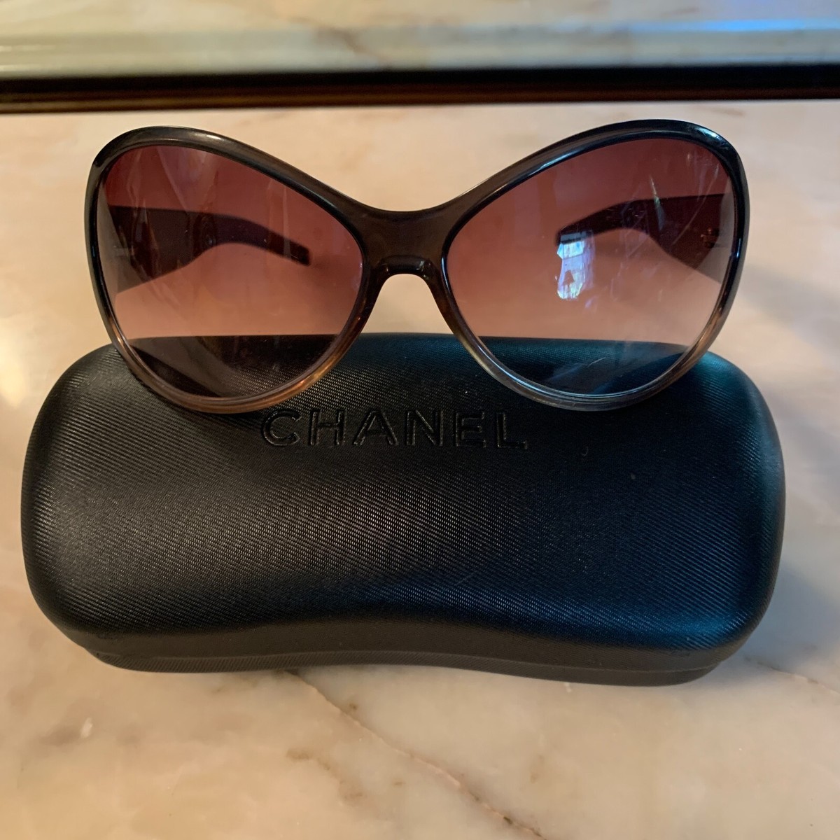 CHANEL 6016 c.872/13 66□12 CC Logo Sunglasses Made in Italy CHANEL 6016 c.872/13 66□12 CC Logo Sunglasses Made in Italy