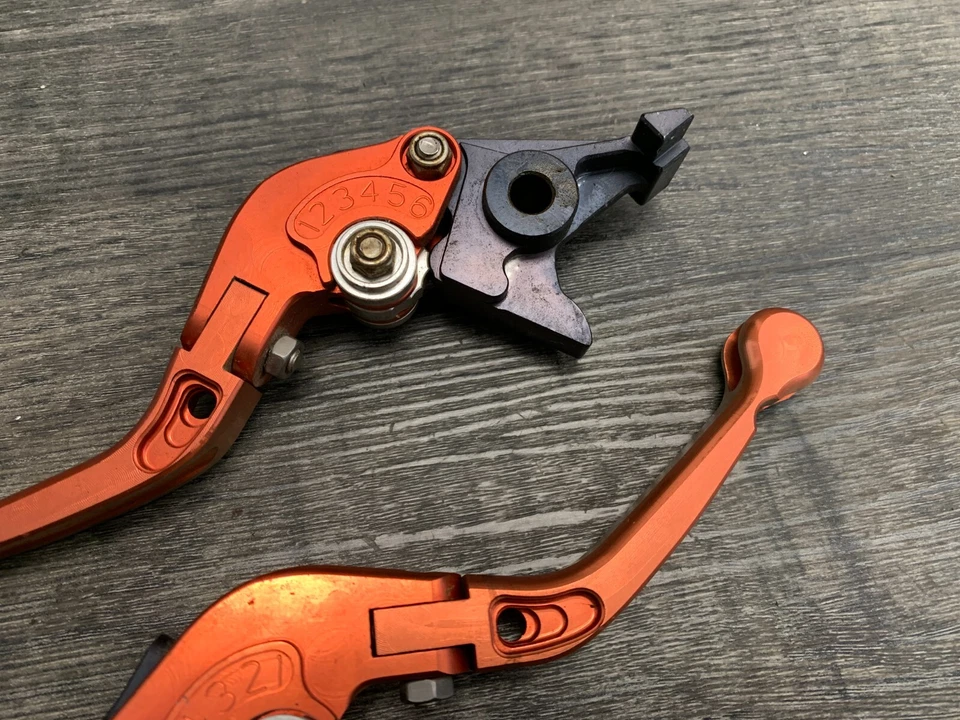 Palancas de freno embrague izquierdo derecho Suzuki GSX1300R Hayabusa 1999-2019 Foto 4 de 4