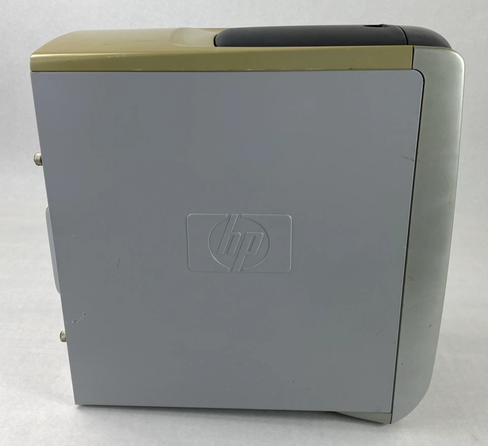 HP Pavilion 7855 MT Intel Pentium III 1,00 GHz 128 MB RAM sin disco duro sin sistema operativo Foto 4 de 4
