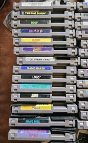 NES Nintendo - Lot of 40 Games, Yobo Console, Controllers, Gun & More. Untested