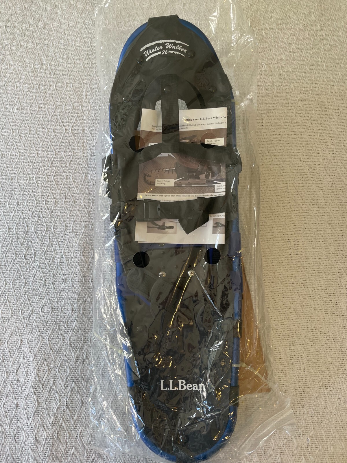 NEW 26 Inch LL BEAN Blue/Black Snowshoes Winter Walker with bag FREE