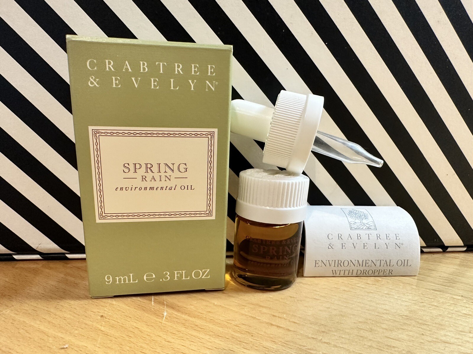 Crabtree & Evelyn Spring Rain Environmental Oil with Big Dropper 9ml