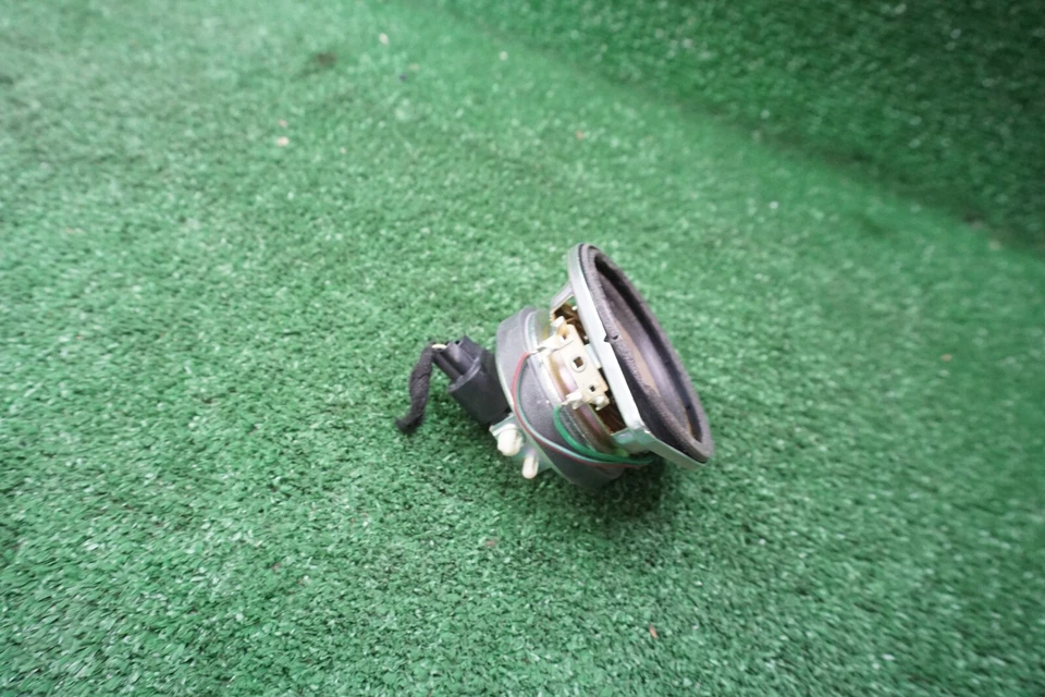 2018 2019 2020 FORD ESCORT DASHBOARD SPEAKER OEM GN1518808DB - Image 2 of 4