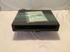 Hitachi VT-M 161A VHS auto head cleaning VCR No Remote SEE VIDEO