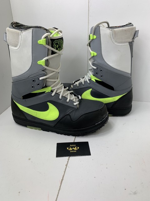 nike zoom dk snowboard boots
