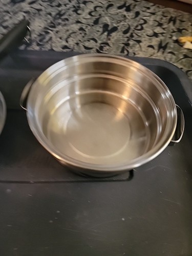 Permanent Solar-Sturges Vintage 8" 18/8 Stainless Steel Skillet with Lid - Picture 4 of 5