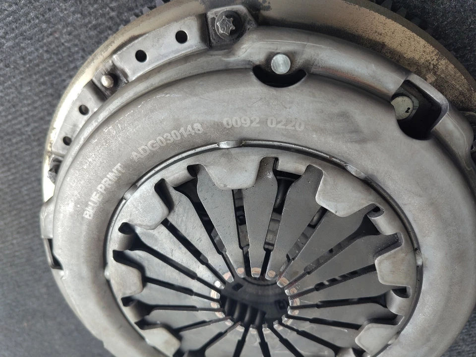 Kit de embrague de volante de inercia mini doble masa 7535599 BMW Cooper One R50 R52 1,6 mascotas Foto 3 de 4