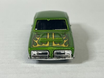 Hot Wheels 2008 Plymouth Hemi Cuda Green Flames Diecast Toy Model