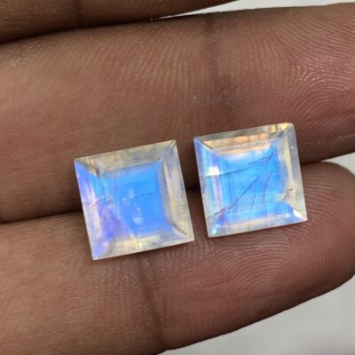 8A Quality Natural Rainbow Moonstone Blue Flash Fire Square Shape Cut 10 MM