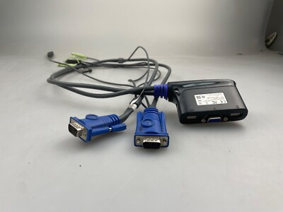 ATEN, 2 Port USB KVM Switch, CS62US, Cables Built In (Used)