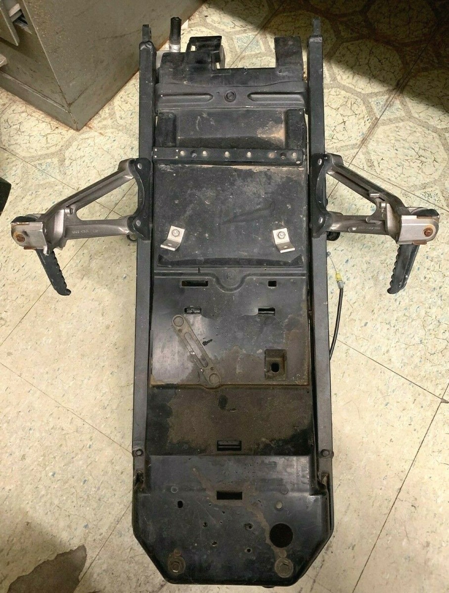 03-04 KAWASAKI ZX6RR ZX6 Rear Subframe Sub Frame Servo Passenger