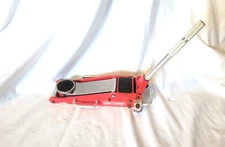 Sears Craftsman 9-50151 Mini Model Aluminum Racing Floor Jack Red Toy 9 50151