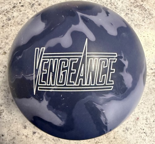 🎳 900 GLOBAL VENGEANCE – 14 lbs, Used (Single Drill,   10 Games)