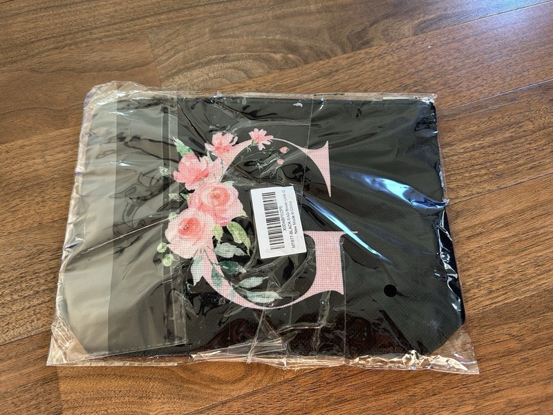 New In Package Initial G Cosmetic Floral Make Up Bag