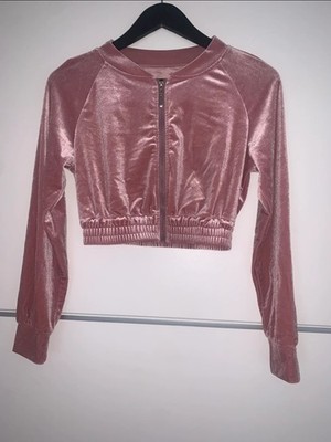 SHEIN Set: Rosa Samt-Bomberjacke & Weißes Lace-Up Bustier (Trend-Look)