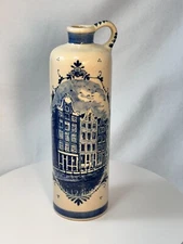 Zenith Gouda Delfts Blauw Decanter Hand Painted Holland delft blue stoneware