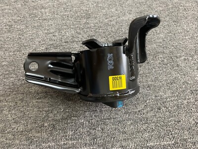 OEM 21830-2W300 BRACKET ASSY-TRANSMISSION MTG 2WD for Hyundai