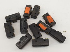 Lot of 11 Micro Switch Snap Action Limit Switches, 15A, 125 250 480V