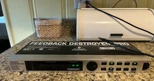 Behringer DSP1124P FeedBack Destroyer Pro w/ Parametric EQ (with box)