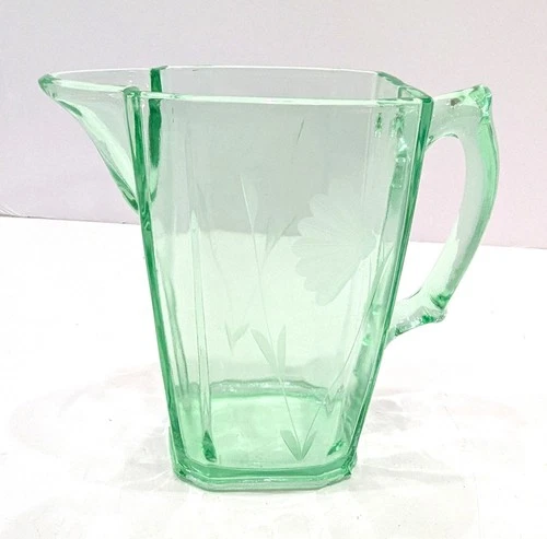 Vintage Jeannette Depression Glass Pitcher Uranium UV Green Etched Daisy