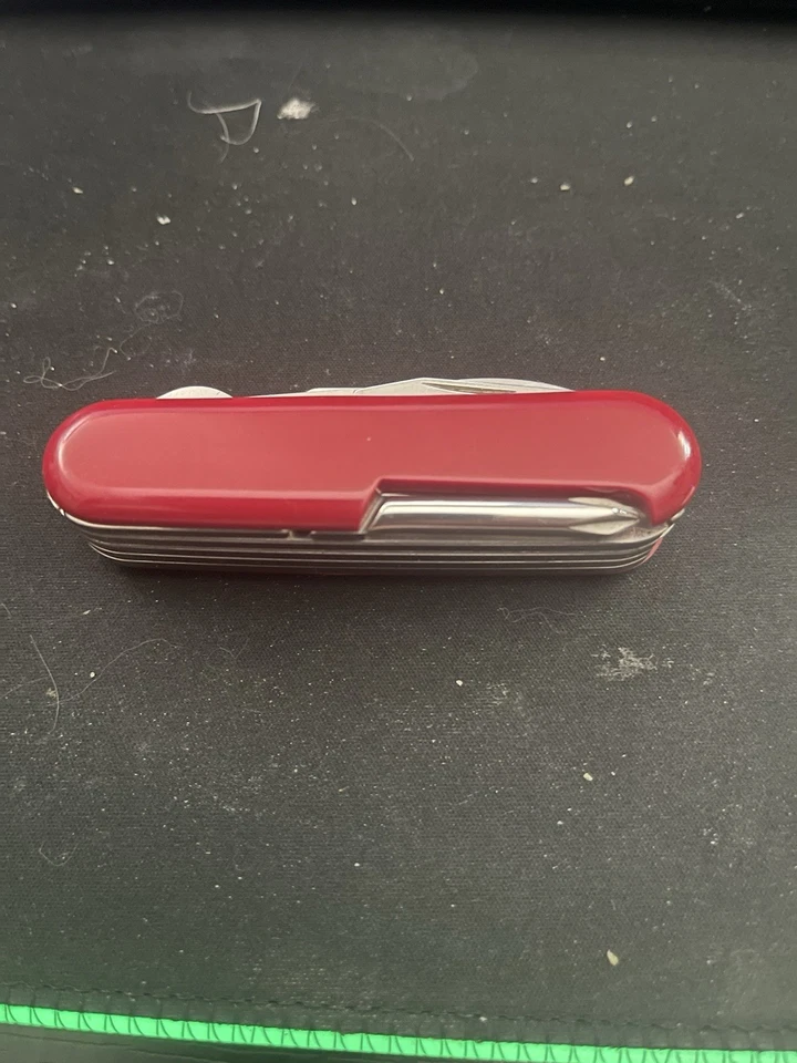 Navaja suiza Wenger multiherramienta para bicicletas/BIKER 37 navaja suiza usada Foto 4 de 4