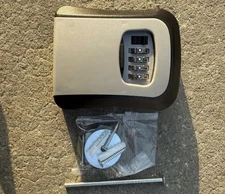 Key Lock Box for Outside-Combination Lockbox for  Key-Portable/Wall Mounted