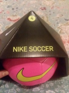 nike pitch training soccer ball size 4