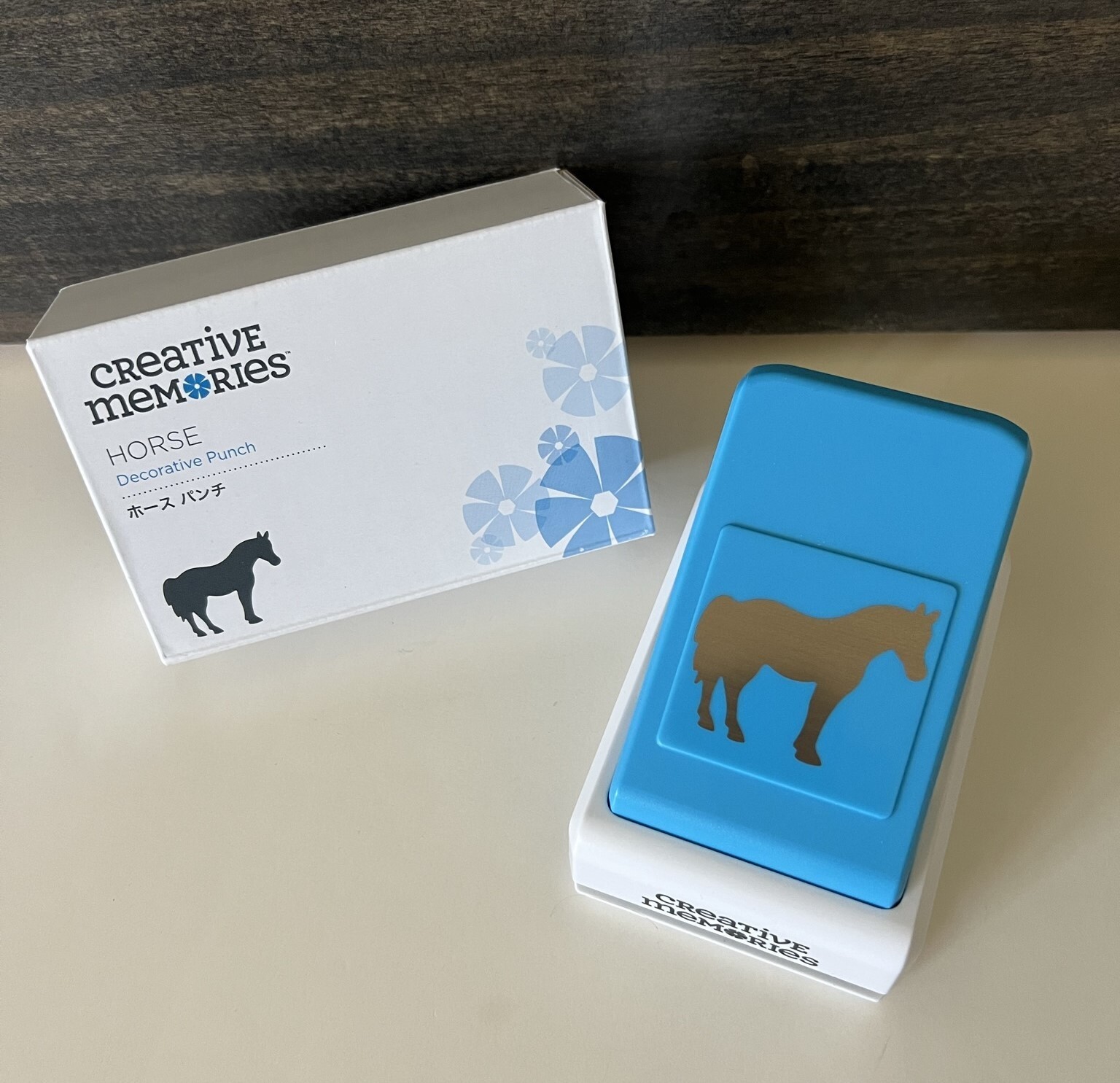 Creative Memories Horse Decorative Punch New! in Box Horse Paper Punch