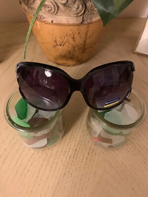 fashion NORTHCREST Sunglasses Black W/ Rhinestone 100% UVA/UVB