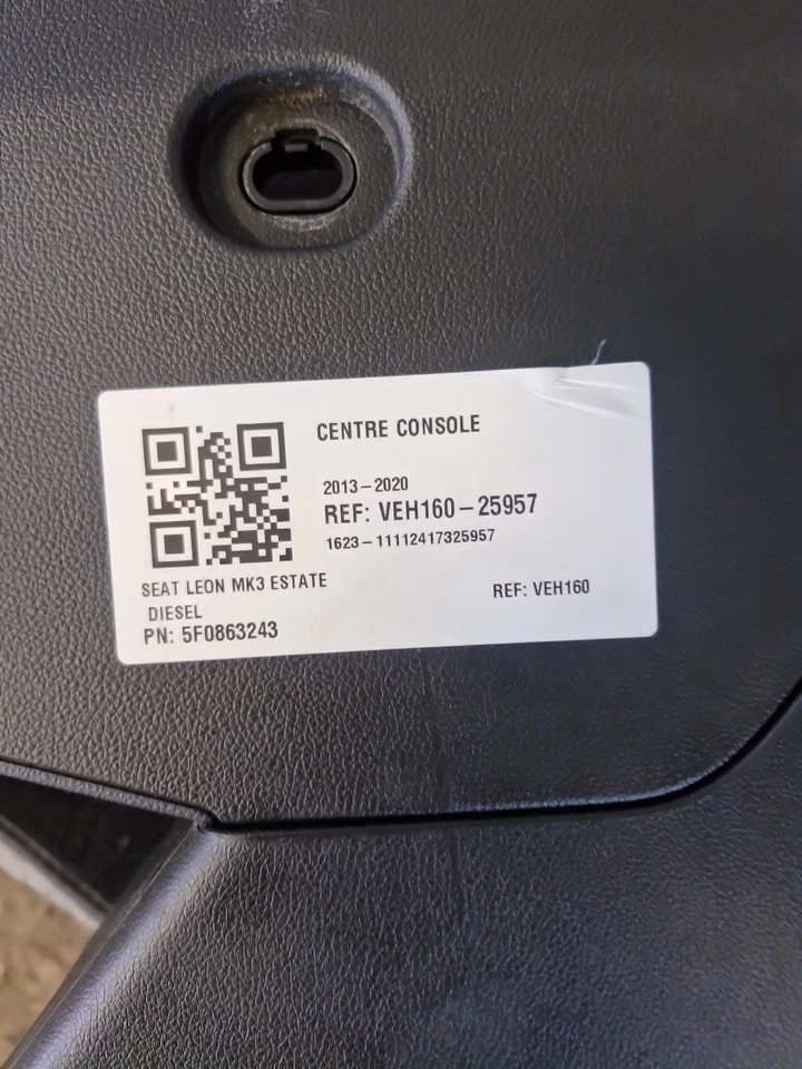 Seat Leon MK3 2017 hatchback consola central 590 Foto 2 de 3