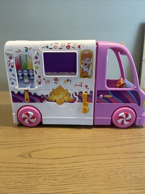 Disney Princess Comfy Squad Sweet Treats Truck Playset (E9617)