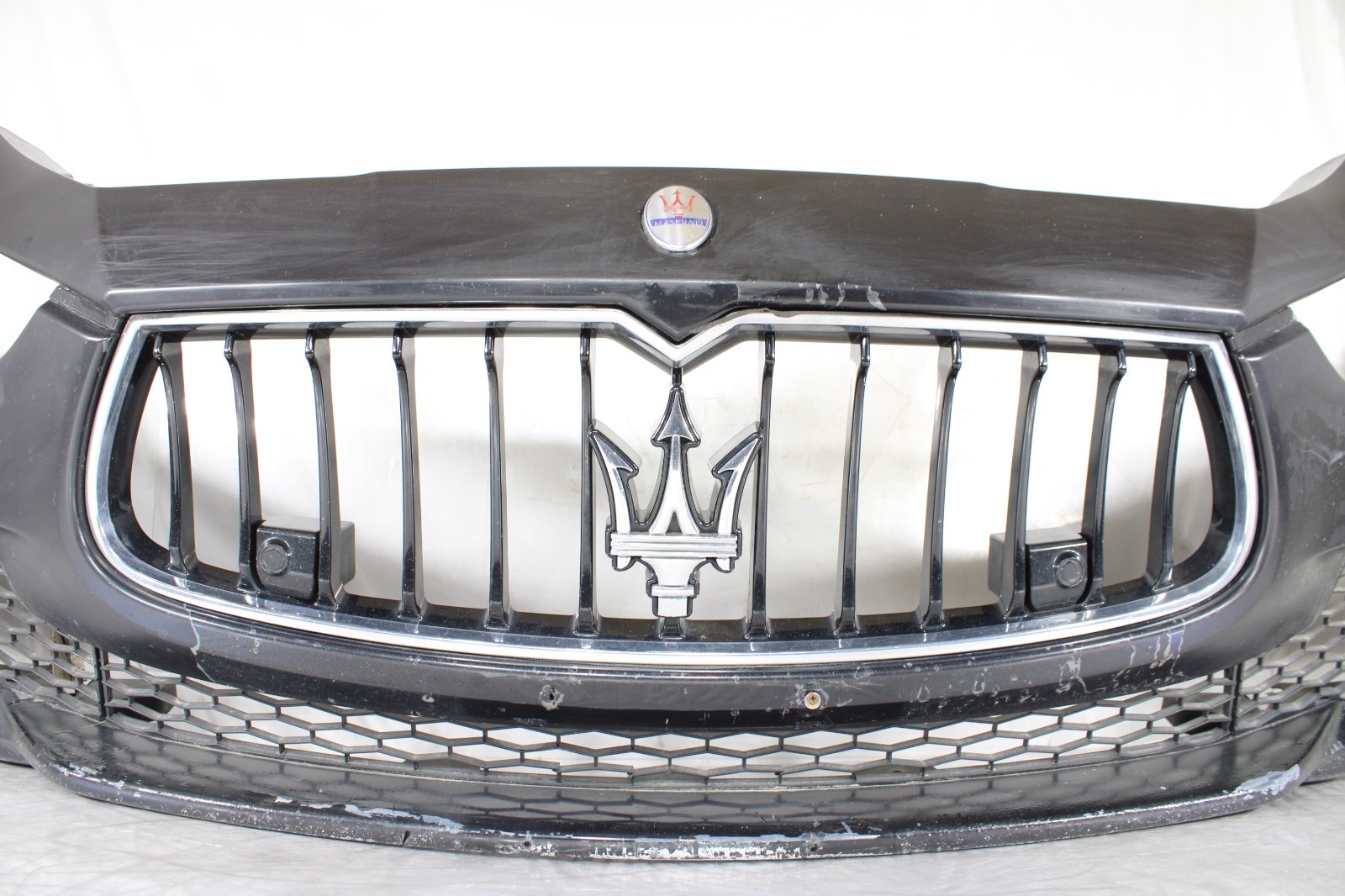 🚀 14-17 Maserati Ghibli Front Bumper Cover Complete W/Grills & Sensor Black OEM