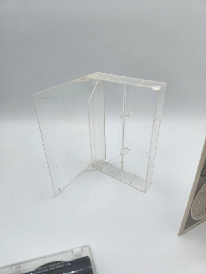 Destiny's Child Self Titled Debut Cassette Tape 1998 R&B Beyoncé Free Shipping  - Image 4 of 4