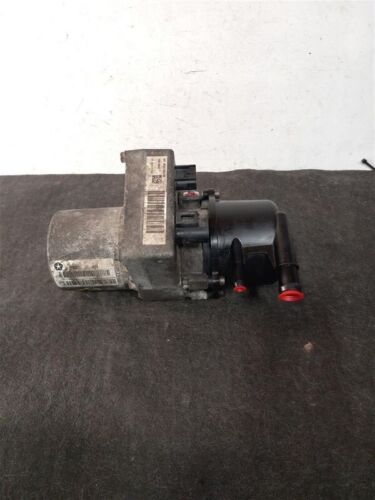2011-2013 Dodge Durango 12-13 Grand Cherokee 3.6L Power Steering Pump Assembly - Picture 2 of 8