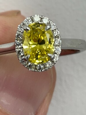1 CTW OVAL DIAMOND RING