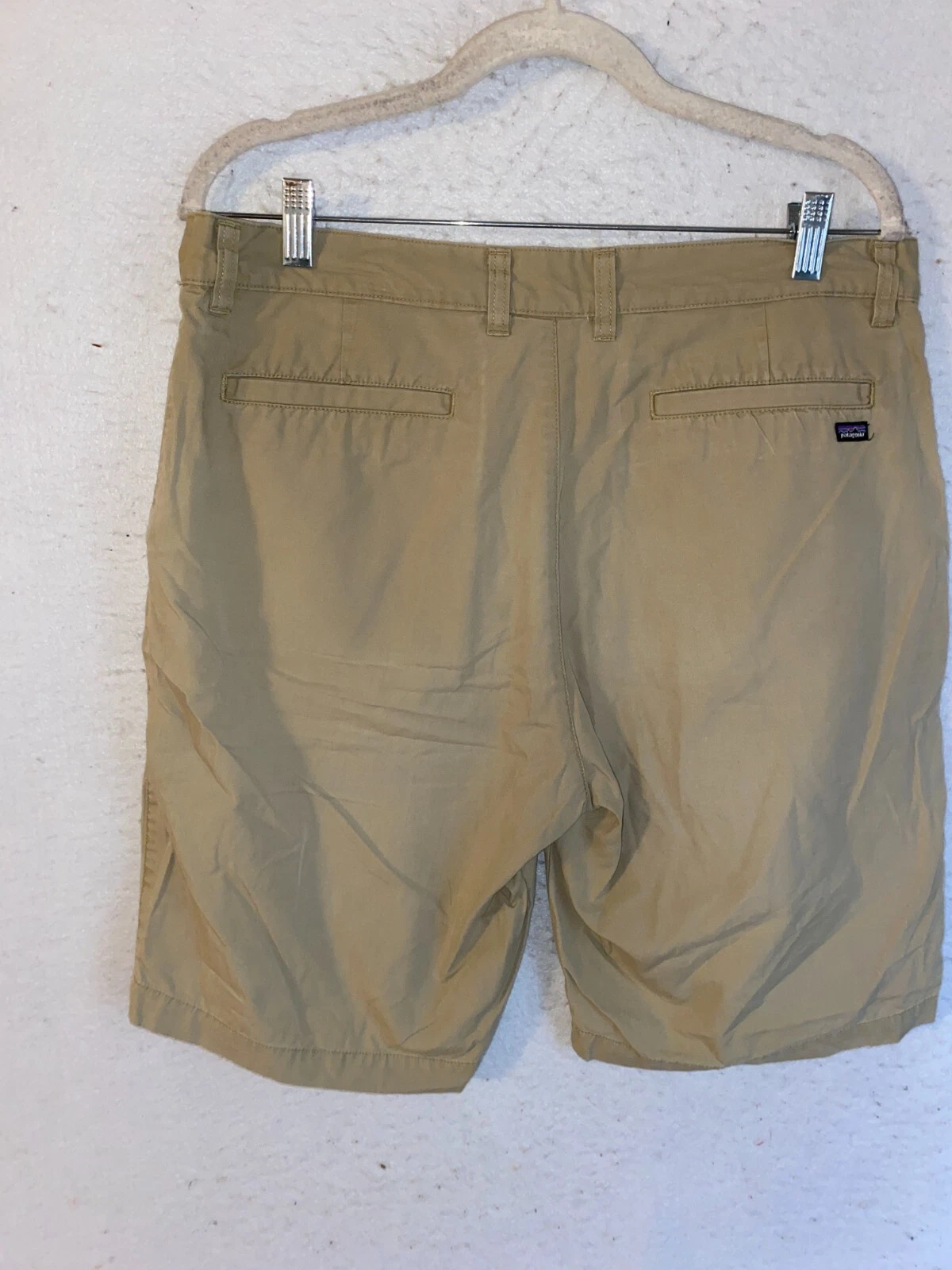 Patagonia Shorts Mens 34 Khaki Beige Tan Chino Casual Outdoors Organic Hiking