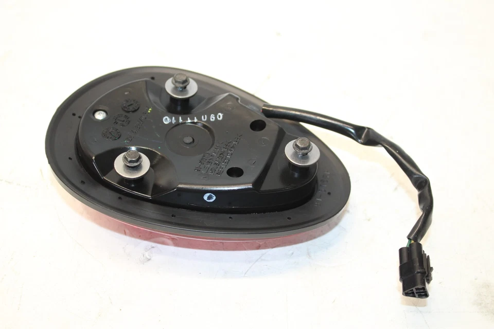 2009 - 2016 Triumph Thunderbird Storm 后刹车灯组件 — 第 4/4 张图片