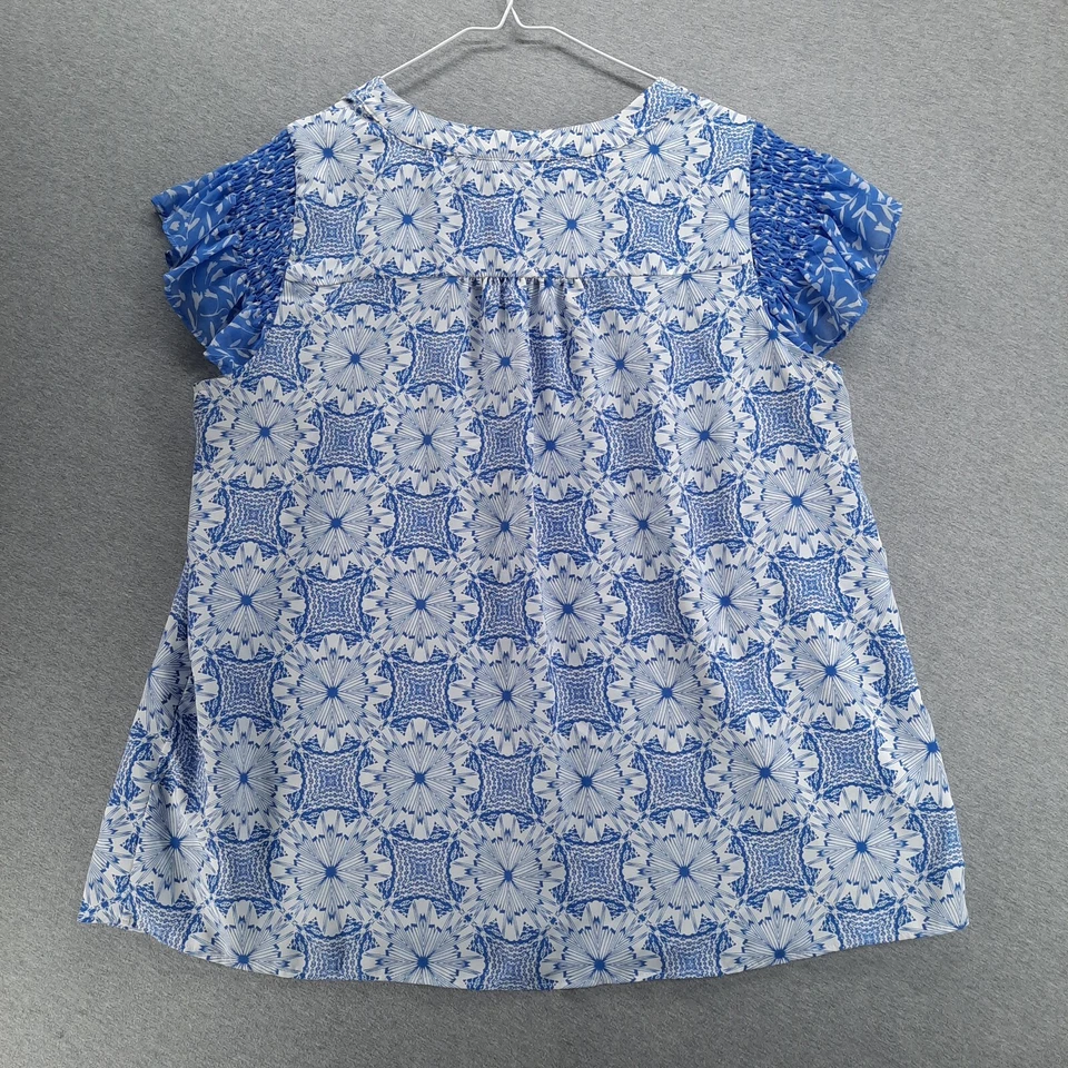 Market & Spruce Blouse Womens 1X Blue White Geometric 1/4 Button Lightweight Top - Image 4 of 4