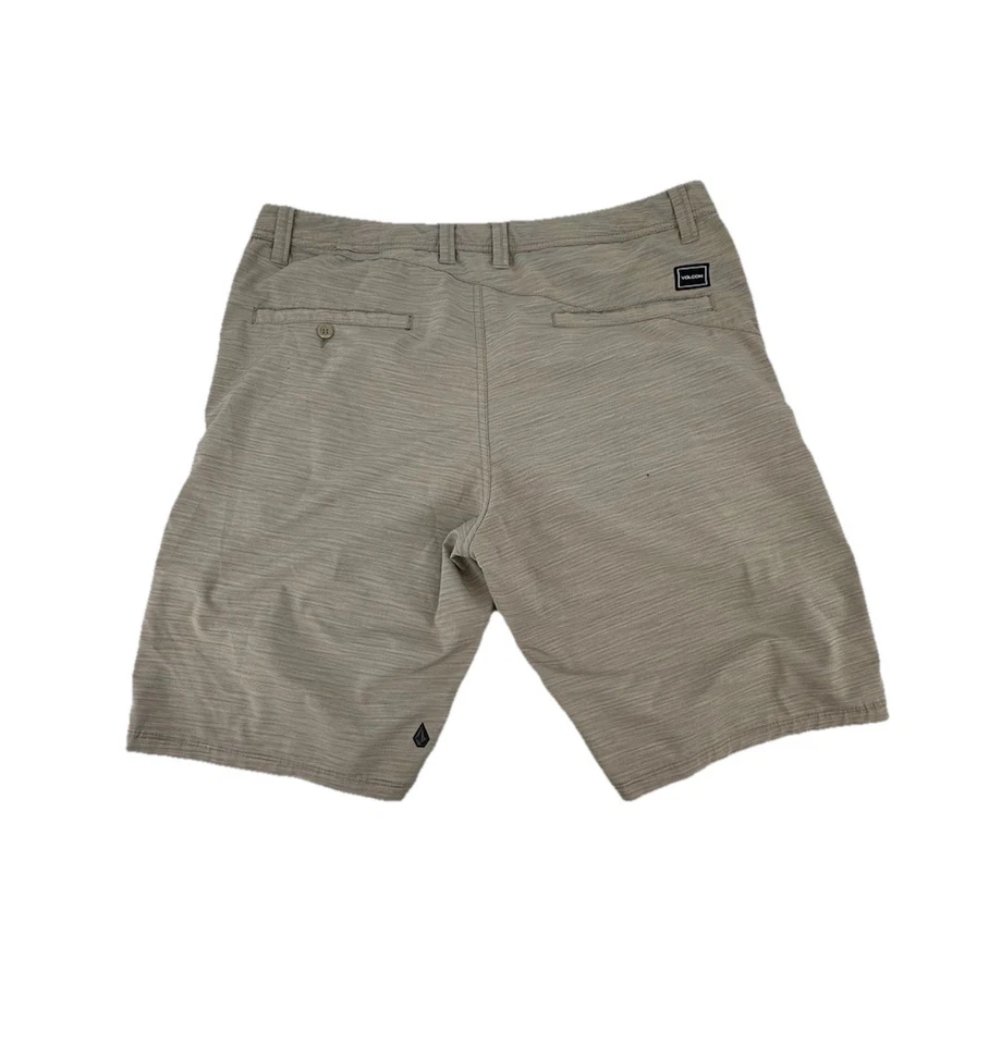 Volcom Size 36 Men Shorts Beige Chino Outdoor Pockets 11” Inseam S20 - Image 2 of 4