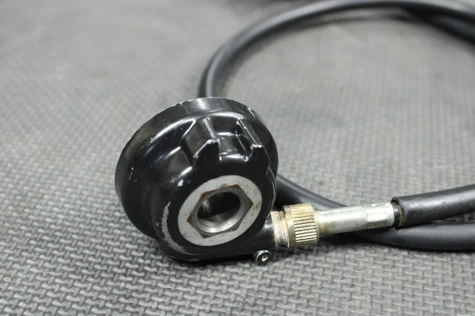 Yamaha TTR250 2006 99-06 OEM medidor de viaje buje de engranajes de transmisión con cable 4V5-83505-60-0 Foto 4 de 4