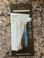 Tweezerman Mini Slant Tweezer with Case