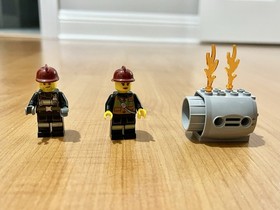 LEGO City: Airport Fire Truck (60061) Complete with Instructions