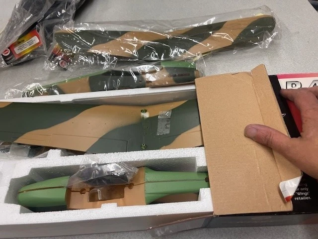 Vintage Cox Wings P-40 Warhawk  3 Channel RC ARF Kit SPARE WING AND FUSELAGE. - Image 2 of 4